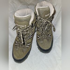 Bearpaw Green Hiking Boots